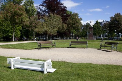 Modified Social Bench #09