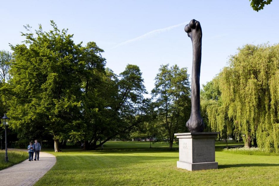 Ego Vivo / Self-portrait 25