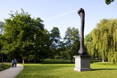 Ego Vivo / Self-portrait 25