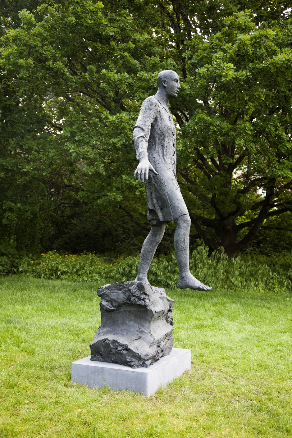 Stepping Forward (bronze #66)