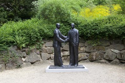 Men Shaking Hands (Politicians)